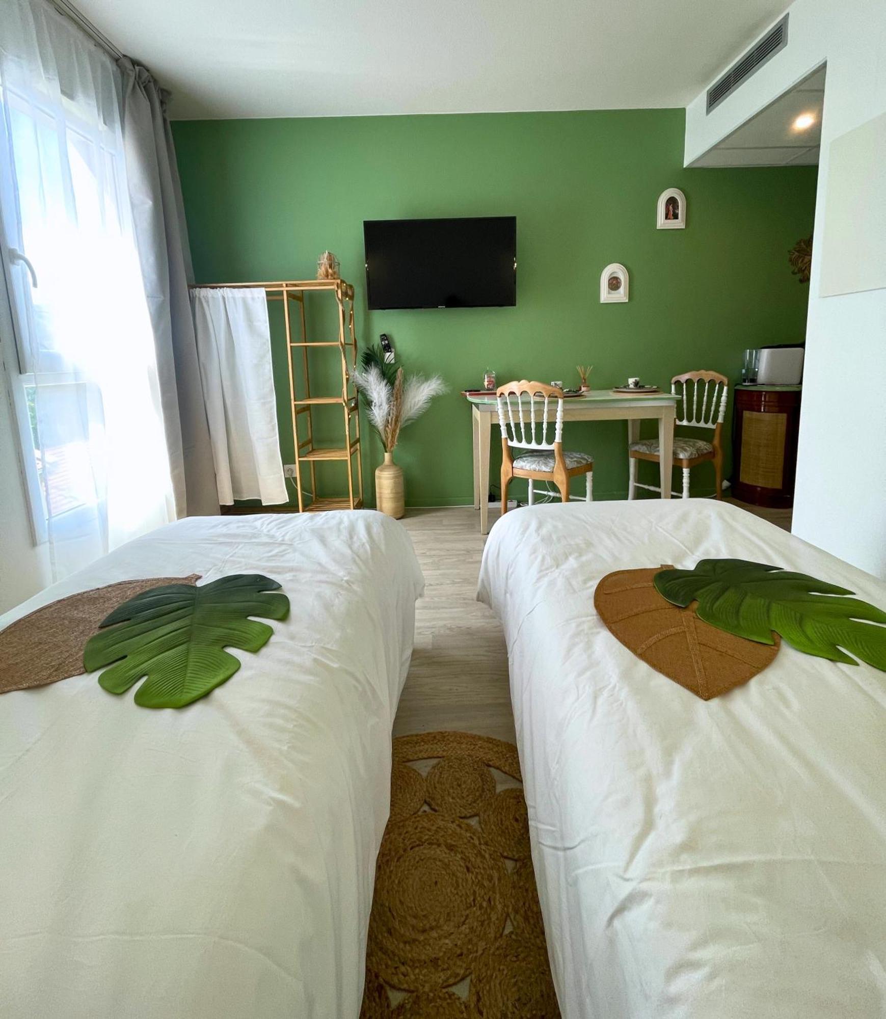 Boudoir - Clim-Wifi-Twin-Gare Apartment Lourdes Exterior photo